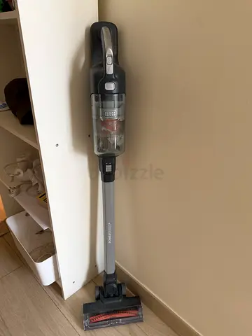 Lightweight cordless stick vacuum - good condition