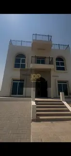 2-Story Villa, Sea View, 5 Masters, AED 100K, 4 Payments