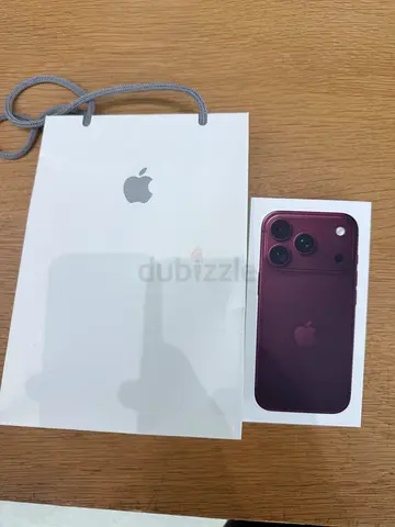 Apple iPhone18 pro 256 (boxed) - Purple, unopened box