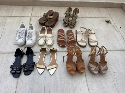 10 Pairs of Women’s Shoes – Size BR 38 / EU 40