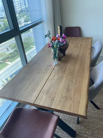 Dining Table ROSLEV with Metal Legs - Seats 4-6, Light Oak Finish