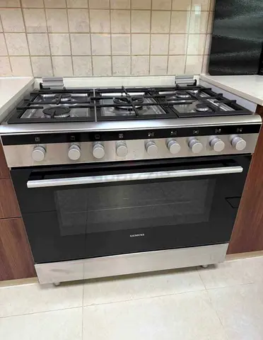 Siemens 90cm Gas Cooker with Oven - Good Condition
