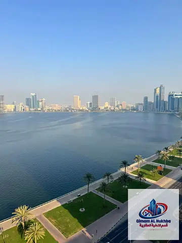 اجمل غرفتين وصاله في الشارقه في افخم برج برج الدانه تكييف مجانا اطلاله بحريه مع باركينج مجانا