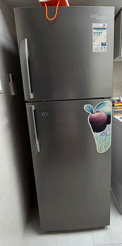 Used Supergeneral Top-Freezer Refrigerator - Good Working Condition