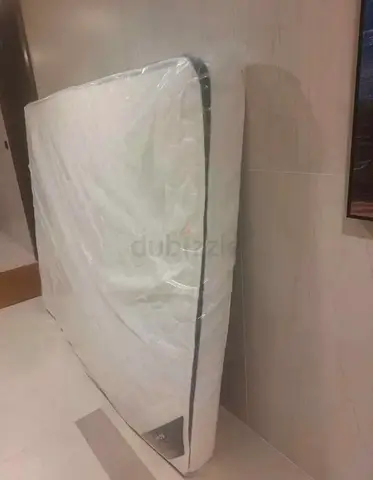 180x200cm mattress with top foam. 24/7 times delivery available