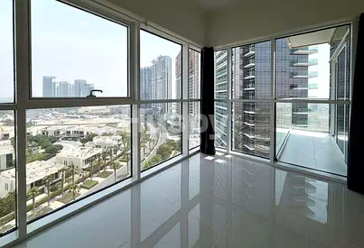 Vacant | Unfurnished | Large Corner Unit