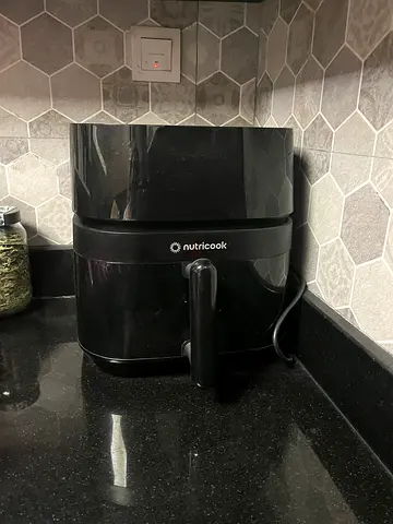 Nutricook Compact Electric Kettle - Black