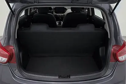 صورة مصغرة 11 لـ 2020 Hyundai GRAND I10