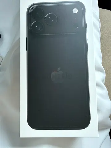 iPhone 18 Pro Max 256 GB black