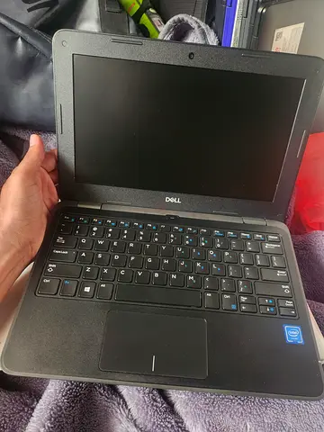 Dell 3190 mini laptop