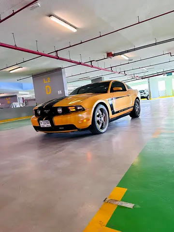 Ford Mustang V6 2011 American Specs