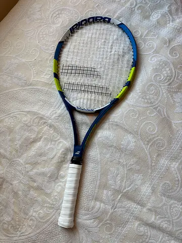 Tennis racket