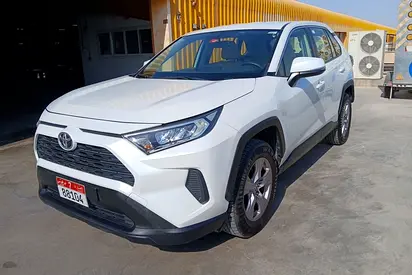 88104Toyota Rav 4 EX 2023 2wd GCC Specs - Low Mileage - Pristine Condition