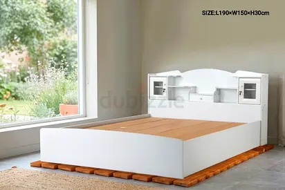 White wooden double bed with storage headboard (190x150 cm)