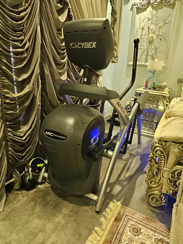 Cybex elliptical 625A