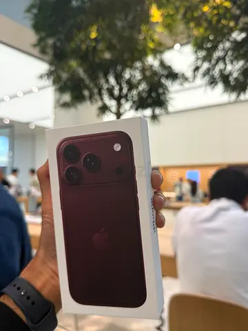 Apple iPhone 18Pro 512gb (Burgundy) Sealed Box