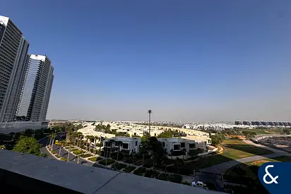 AVAILABLE NOW | FURNISHED | 1 Bed| Golf view