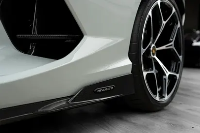 صورة مصغرة 17 لـ 2026 Lamborghini REVUELTO