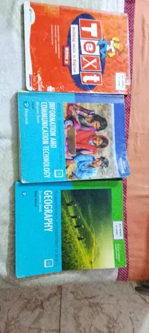 Yr 9 GCSE GAEOGRAPHY BOOK, ICT BOOK AND ENGLISH LANGUAGE BOOK
