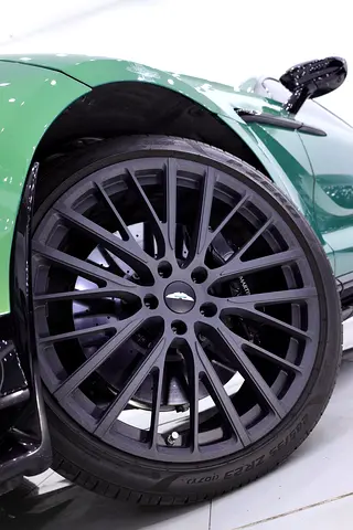 صورة مصغرة 15 لـ 2024 Aston Martin DBX