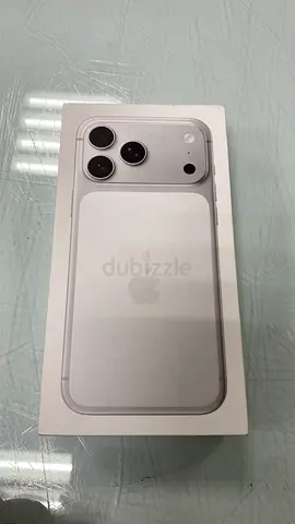 iPhone 17 Pro Max 256GB – Silver (UAE Version / eSIM)