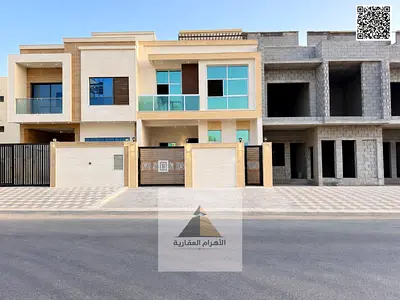An exceptional deal on a high-quality, 5-bedroom townhouse—includes electricity, water, and air conditioning.