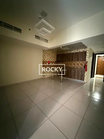 2BR APARTMENT WITH PARKING | AL MUAISNAH 4TH