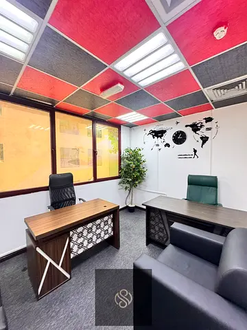 FURNISHED OFFICE WITH LARGE WINDOW | NEAR AL QIYADAH METRO