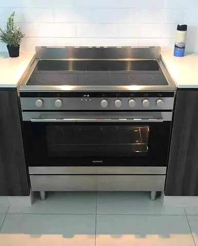 Siemens 90cm Stainless Steel Electric Cooker with Ceramic Hob and Oven