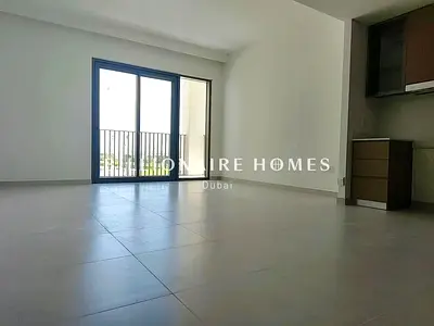 VACANT | MID FLOOR | PRIME LOCATION
