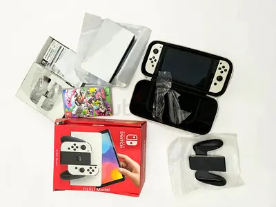 NINTENDO SWITCH OLED WHITE