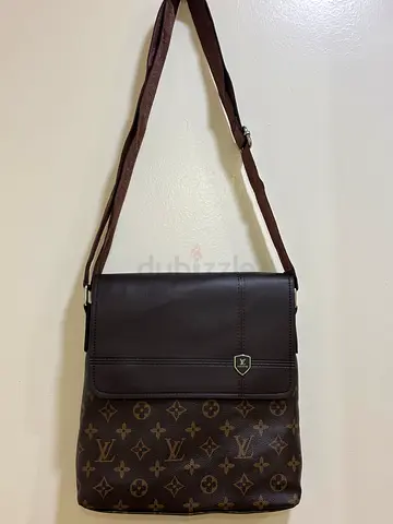 Louis Vuitton men sling bag