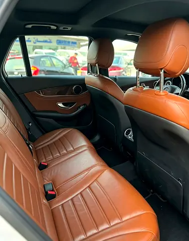 2015 Mercedes-BENZ GLC — фото 9