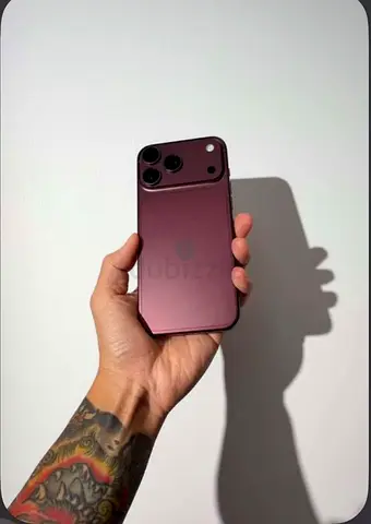 iPhone 18 Pro 256GB – Burgundy