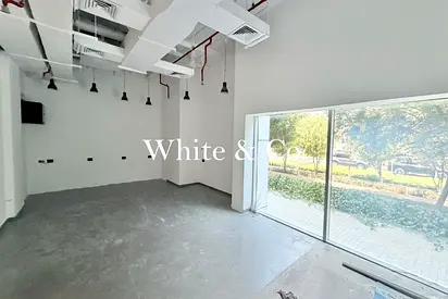 PRIME LOCATION | DDA LICENSE | VACANT