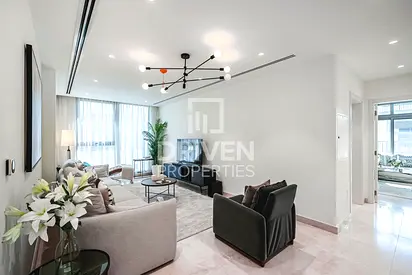 Elegant Lagoon Front Mansion | Large Plot