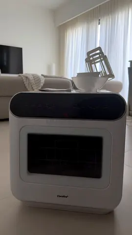 Compact dish washer