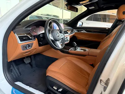 2020 BMW 7-SERIES 照片 12