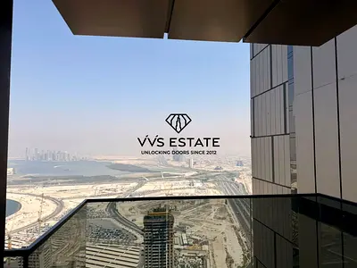 HIGH FLOOR I UNFURNISHED I CREEK VIEW