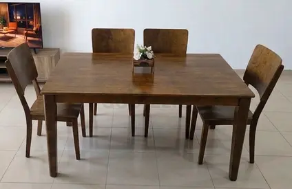 Homes R Us Dining Table