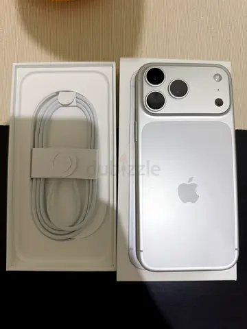 iPhone 17 pro max 256GB 96% Battery Health