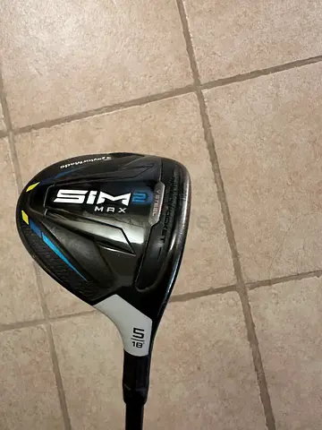 TaylorMade SIM2 Max 5-wood (18°) in good condition (Regular Shaft)