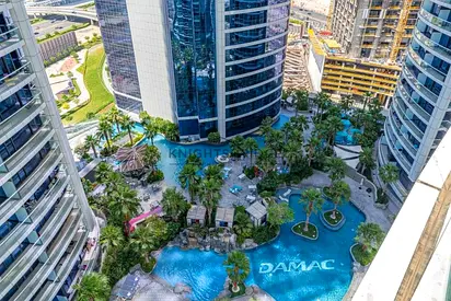 Spacious 1BR | High Floor | Prime Location