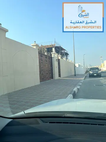 Villa for Annual Rent in Al Azra Sharjah _ 3 Master Bedrooms _ Majlis & Living Room _ Dining Room _ Large Yard _ Parking _ AED 120K _ AED 105K Cash