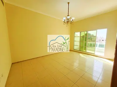 Away from fly zone Private entrance 3 bedrooms all master villa living-dining area/tv lounge/pantry kit/3 parking/maid room/shared pool/rent in mirdif