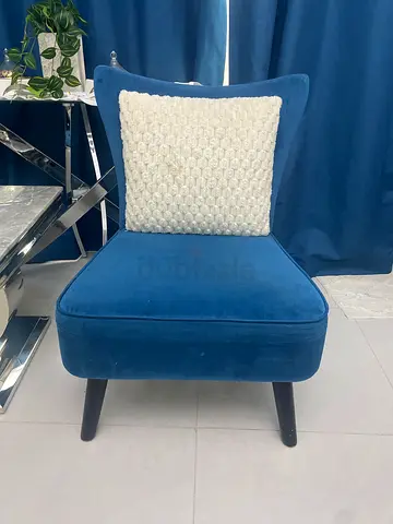 2 Blue Velvet Accent Chairs - very Good Condition like new
