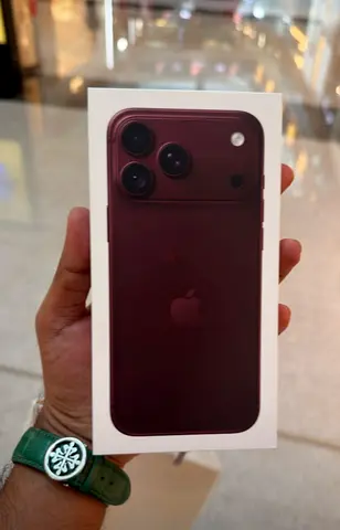 Brand new sealed Apple iPhone 18ProMax (Burgandy) - Box Pack Non Active