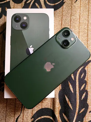 Iphone 13 midnight green excellent condition Single User with emax subscription with box