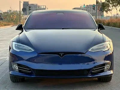 Tesla Model S Performance 2019 GCC Specs