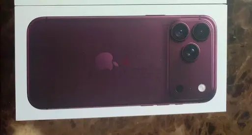 iPhone 18 pro max 256 Burgundy